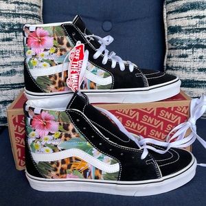 Vans Sk8-Hi Tropical Animal Print Check Multi / True White Multi MEN`S